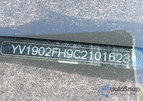 2012 Volvo S60 T6 из США, поврежденный, VIN YV1902FH9C2101623